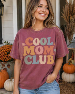 Cool Mom Club Shirt, Trendy Mom Tee, Aesthetic Mom Shirt, Cute Mama Graphic Tee, Retro Mom Shirt, Mom Life Tee, Pastel Mom Shirt
